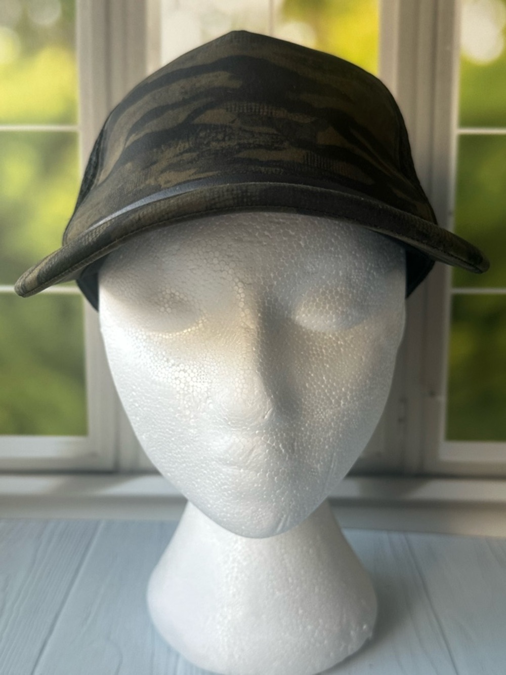 Lululemon Camo Trucker Hat Black Mesh Snapback Unisex Athletic Cap OS
